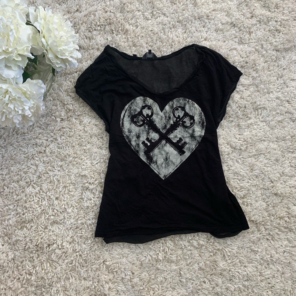 Guess shirt with sheer back